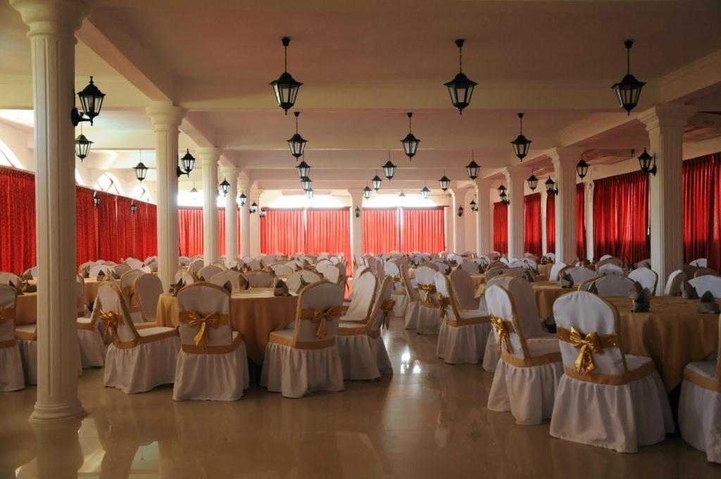 Hotel Lagoon Paradise Negombo Dış mekan fotoğraf