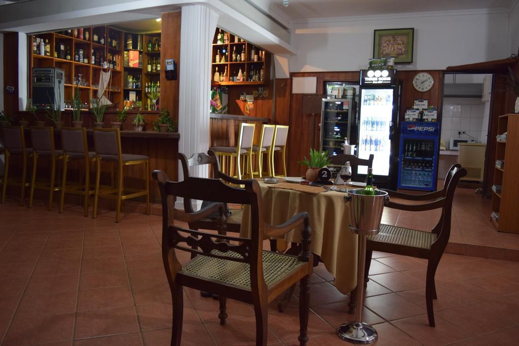 Hotel Lagoon Paradise Negombo Dış mekan fotoğraf